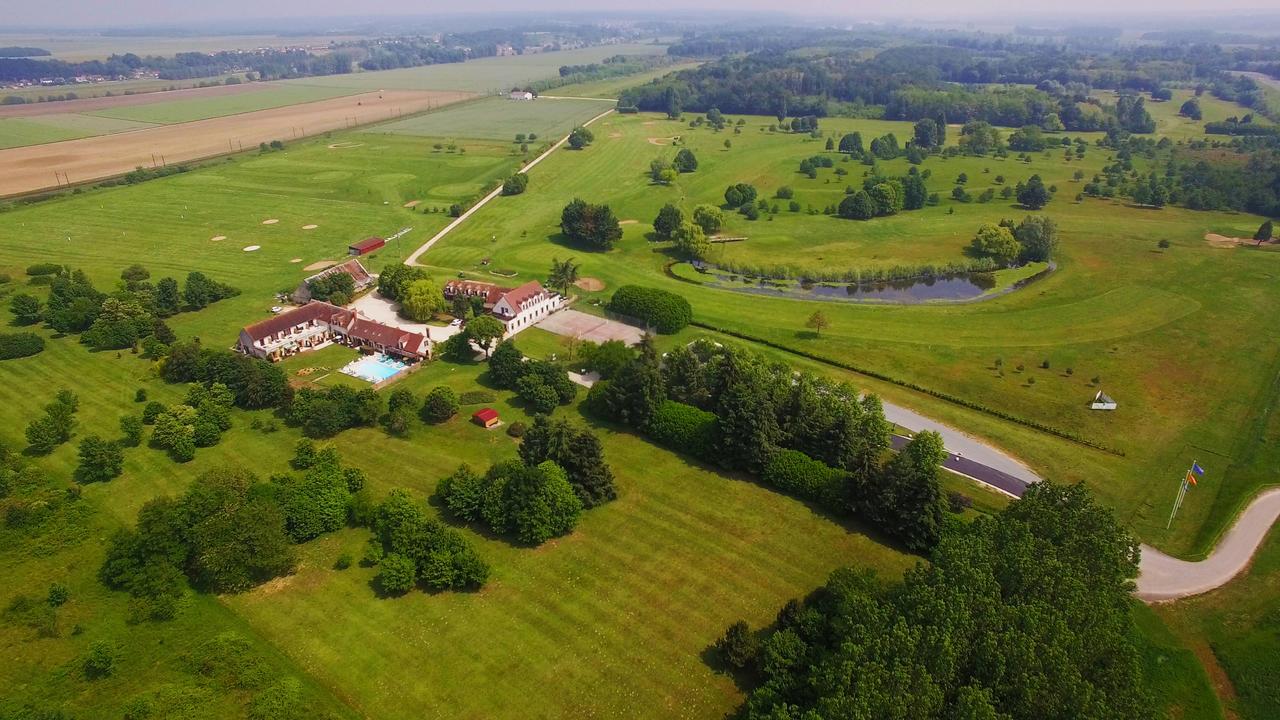 Golf Hotel De La Carte Шузи-сюр-Сис Экстерьер фото